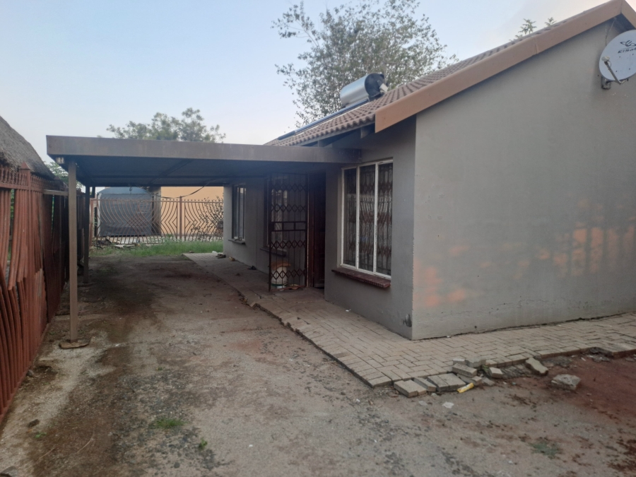 3 Bedroom Property for Sale in Boitekong North West